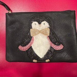 Lauren Conrad clutch